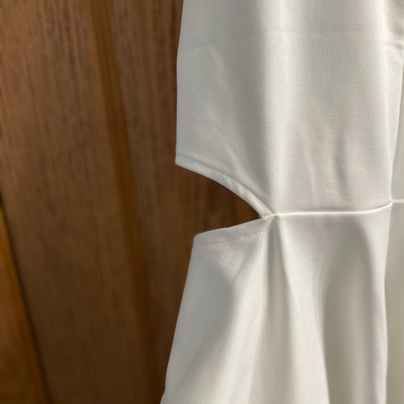 Belogsci white dress size large perfect for graduation - Picture 6 of 14